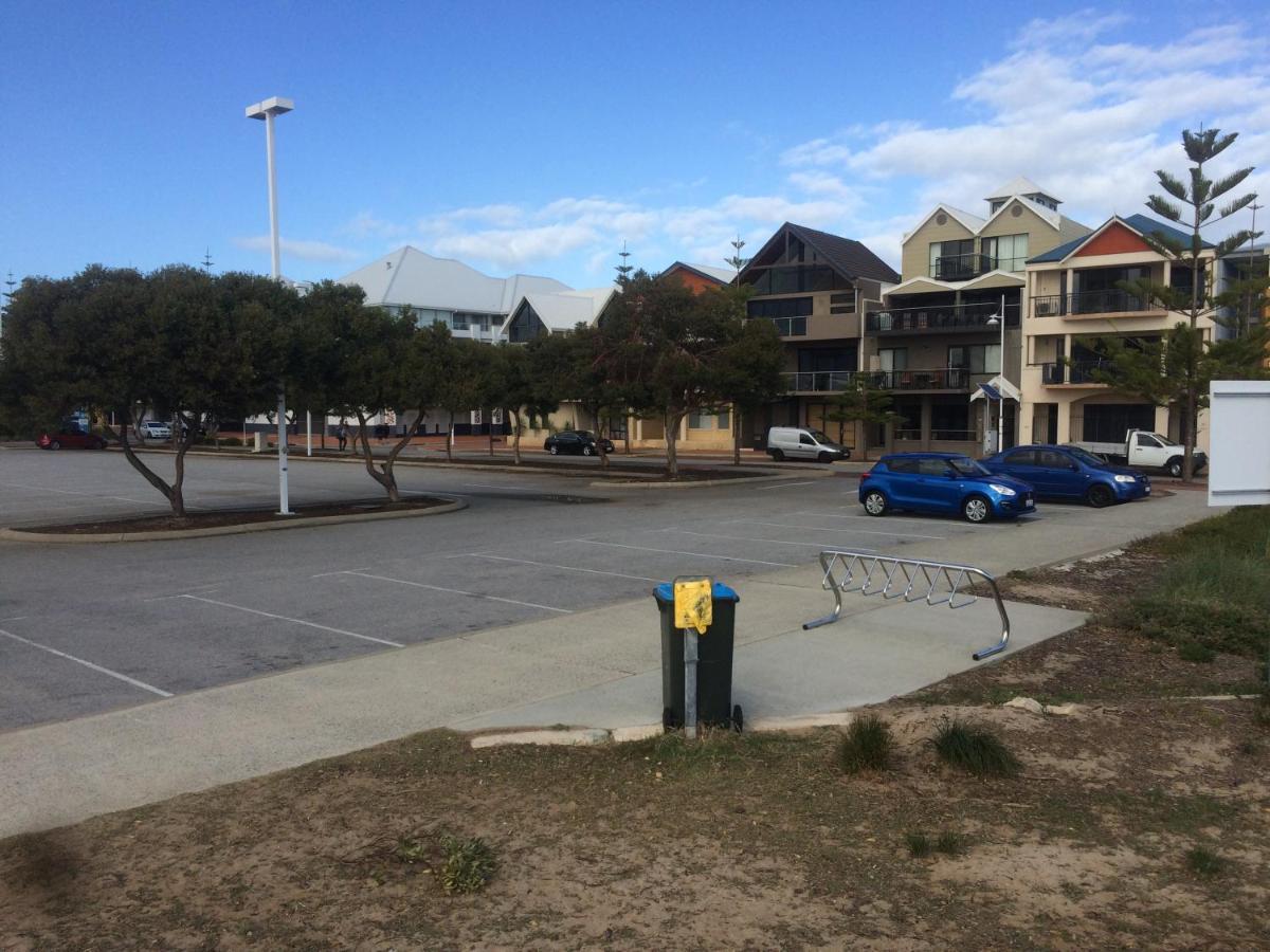 Breakwater Short Stay Mandurah Bagian luar foto